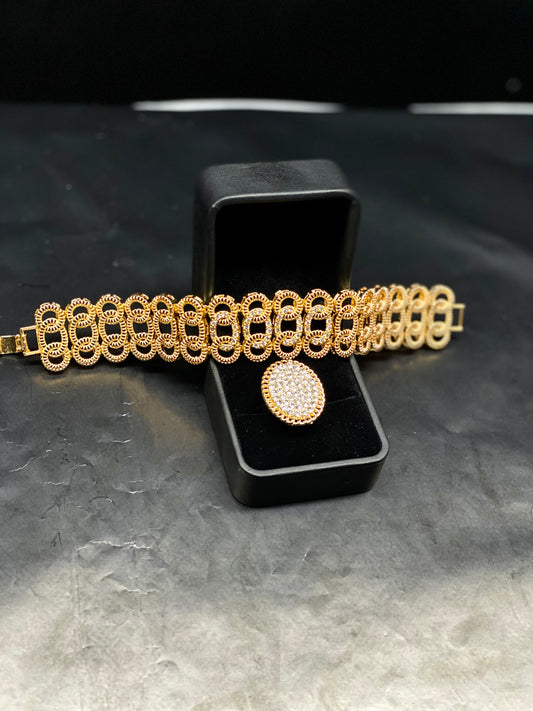 Golden chain with white and golden pearl ring