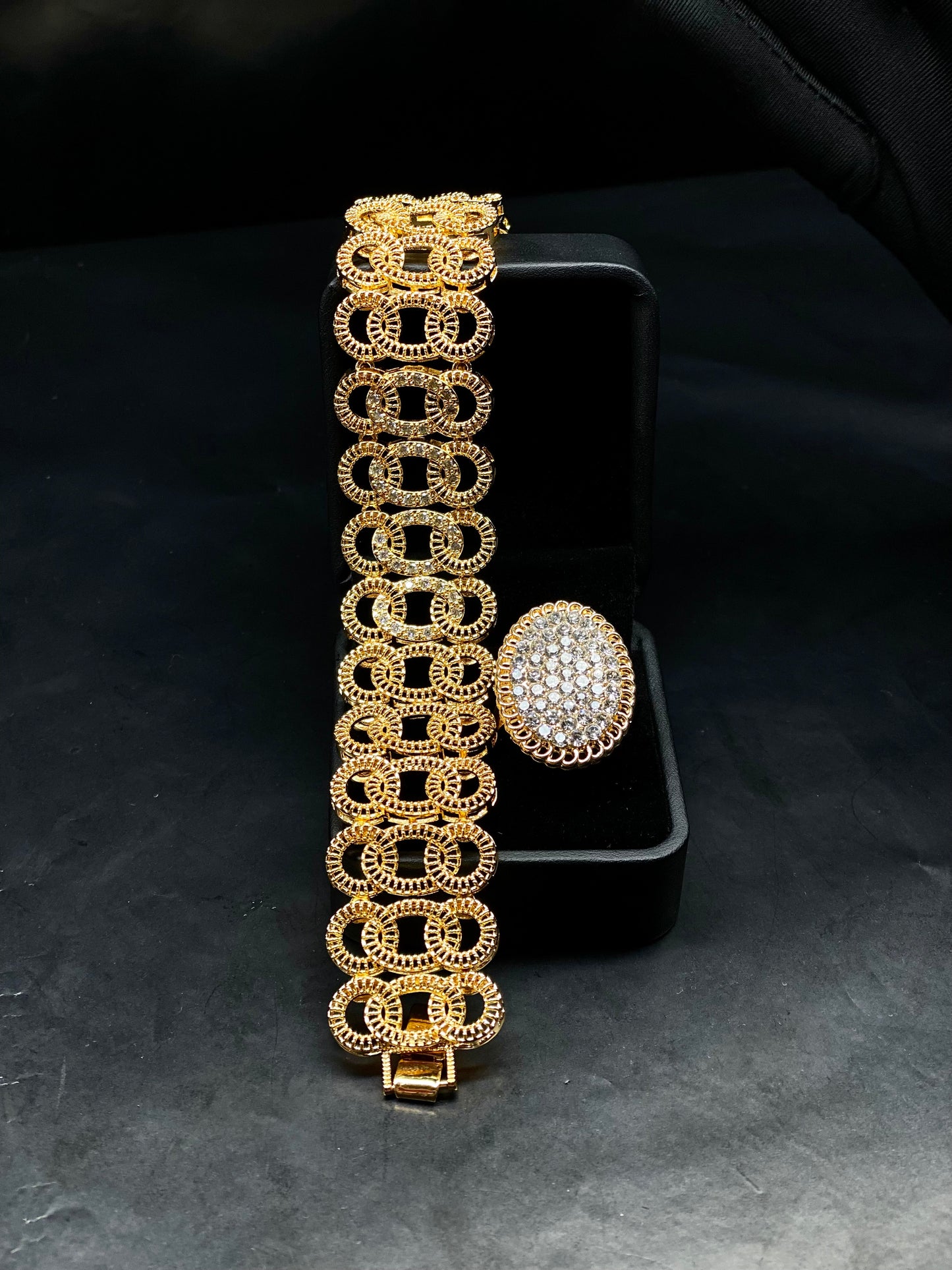 Golden chain with white and golden pearl ring